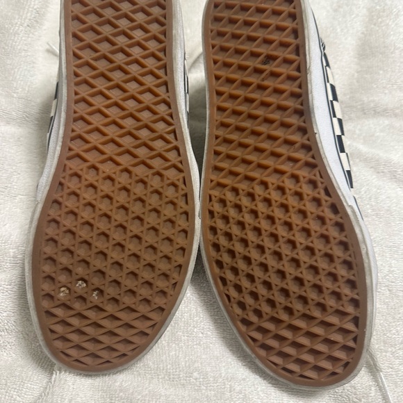 Vans High-Top checkered shoes - Picture 5 of 9